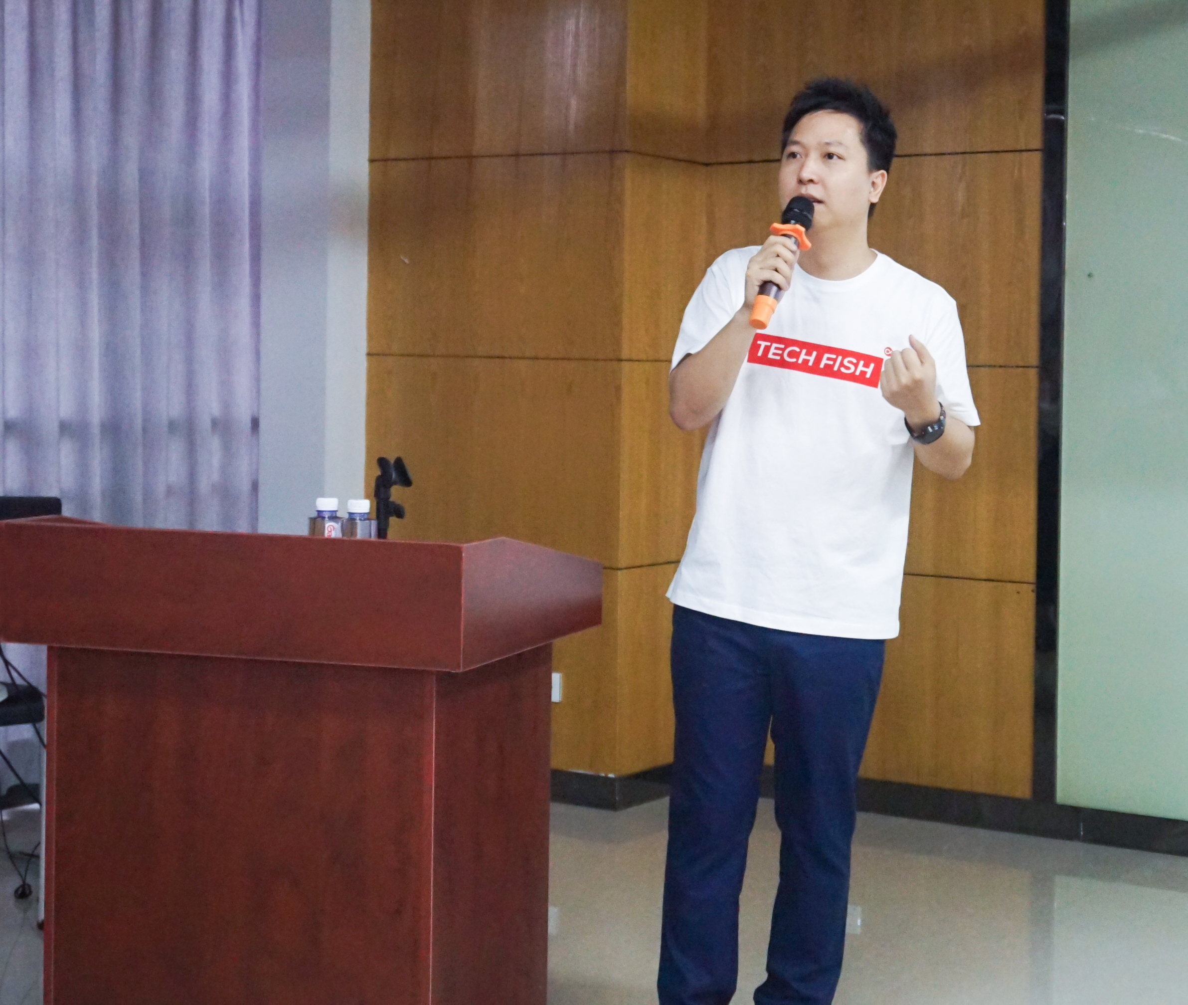 刘总 (1 - 1).jpg